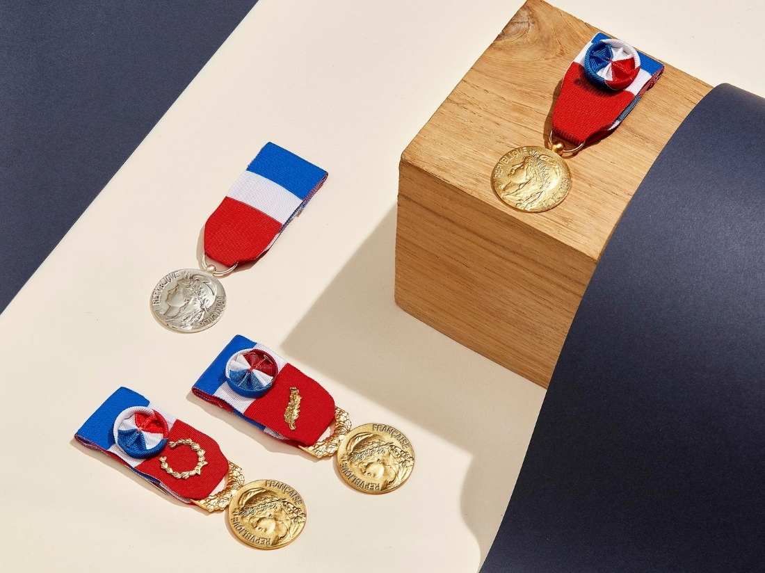 achat médaille du travail 20 ans
