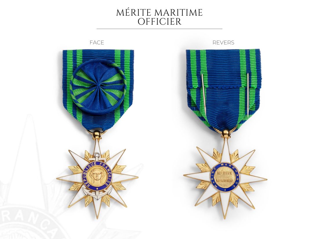 représentation médaille mérite maritime officier